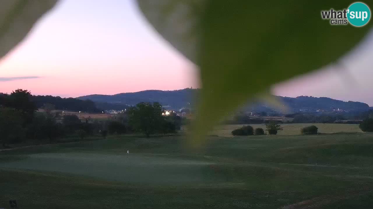 Spletne kamera  Golf Grad Otočec – Terme Krka