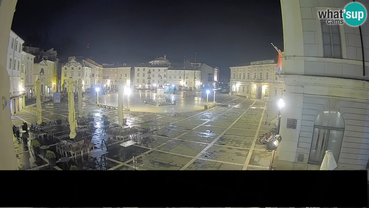 Webcam Place Tartini Piran – Vue en direct depuis Mestna Kavarna
