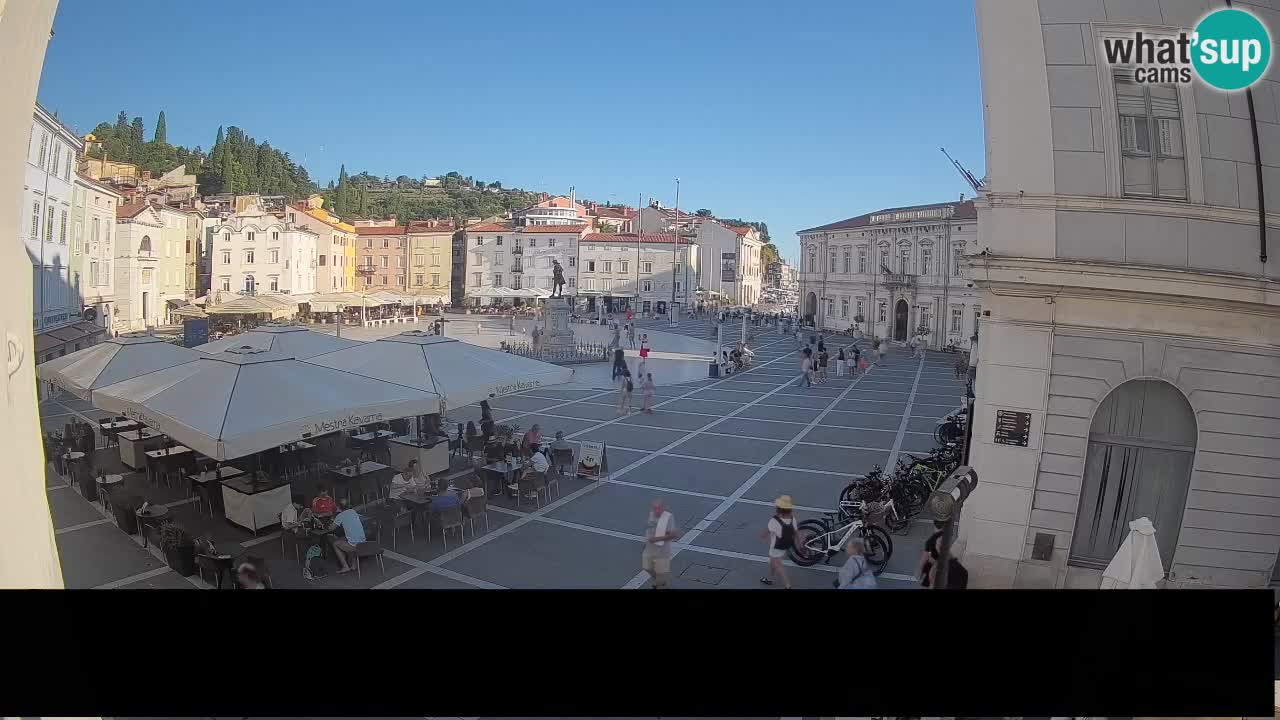 Webcam Pirano Piazza Tartini – Vista in diretta da Mestna Kavarna
