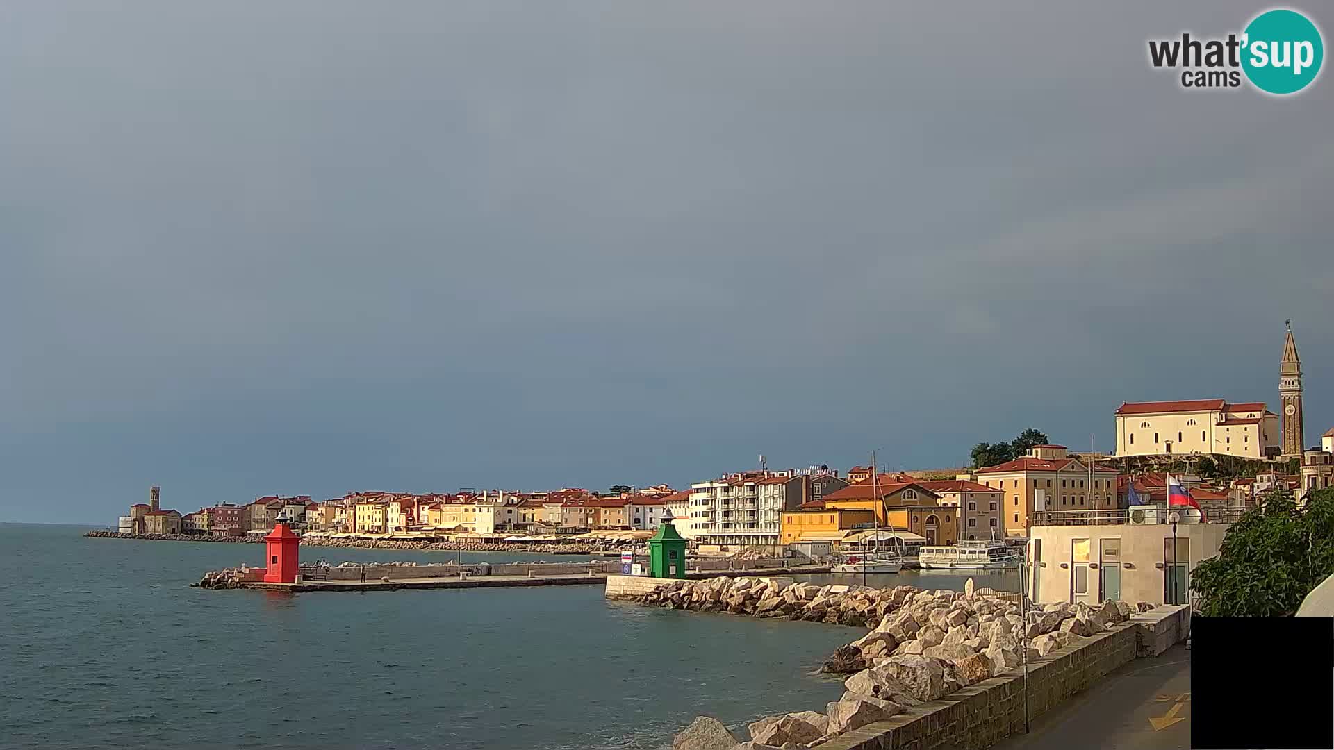 Pirano – vista verso la Punta e il “Mandrač”