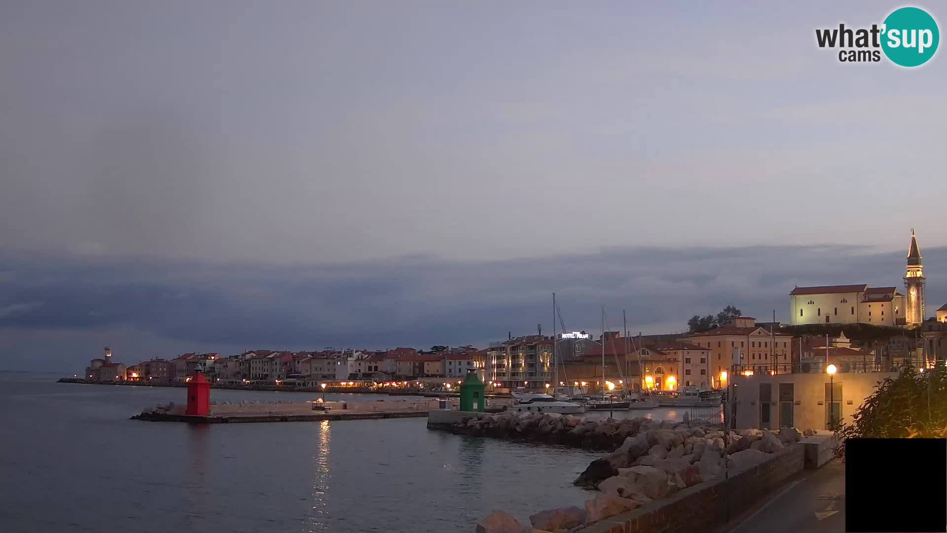 Pirano – vista verso la Punta e il “Mandrač”