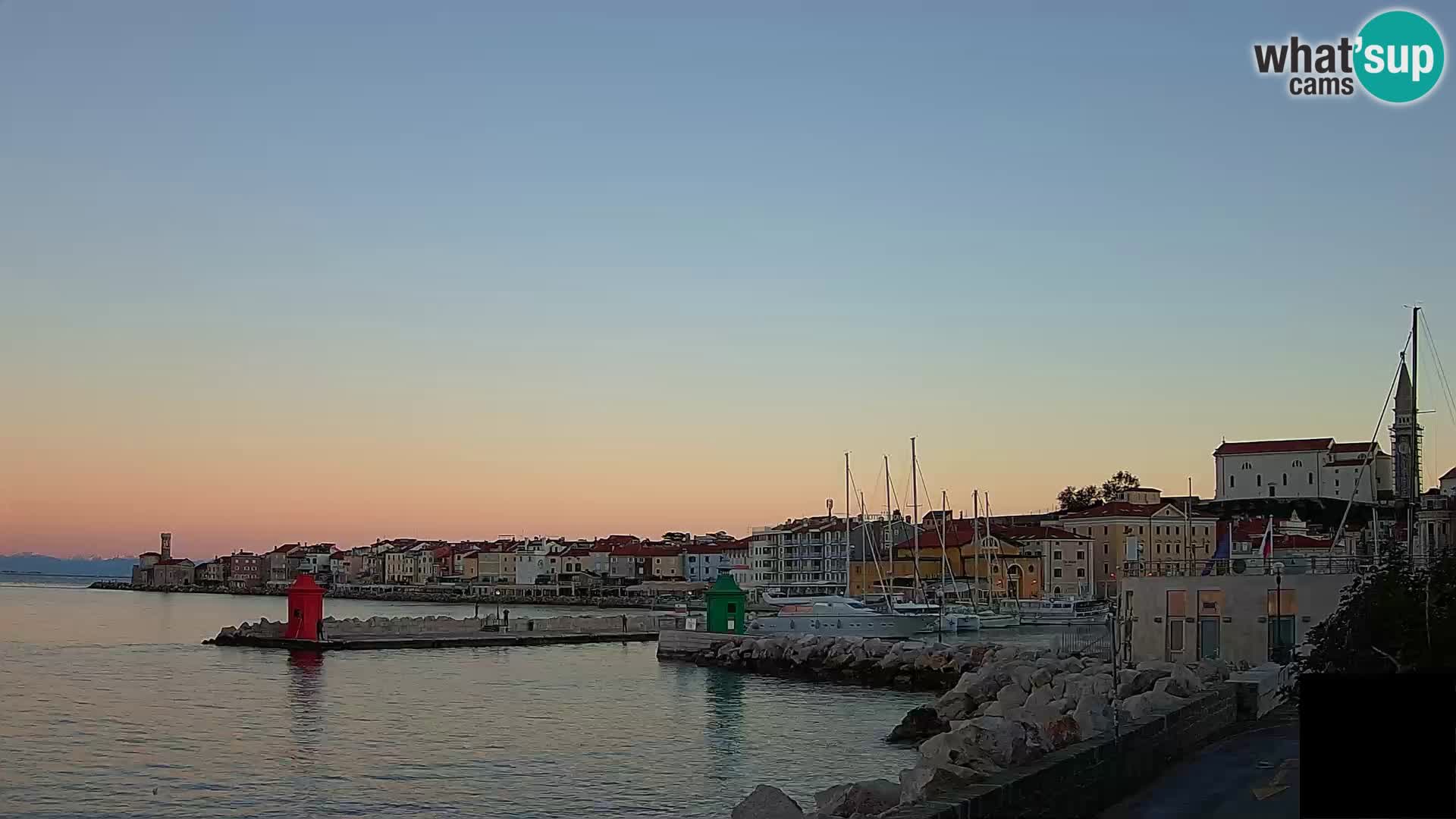 Pirano – vista verso la Punta e il “Mandrač”