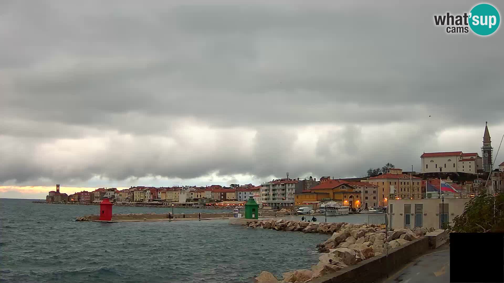 Pirano – vista verso la Punta e il “Mandrač”