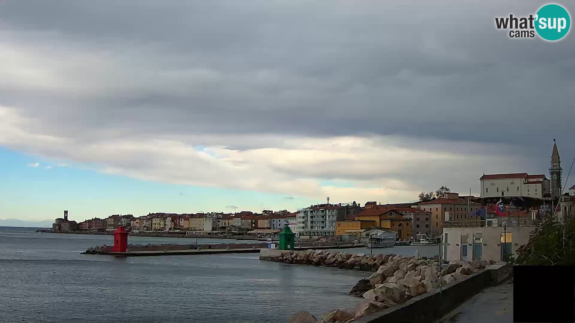 Pirano – vista verso la Punta e il “Mandrač”