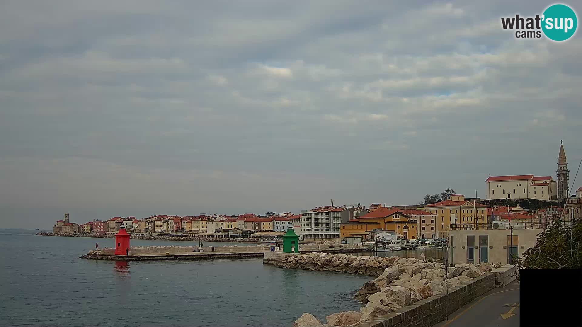 Pirano – vista verso la Punta e il “Mandrač”