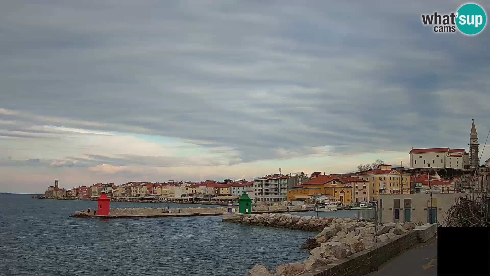 Pirano – vista verso la Punta e il “Mandrač”