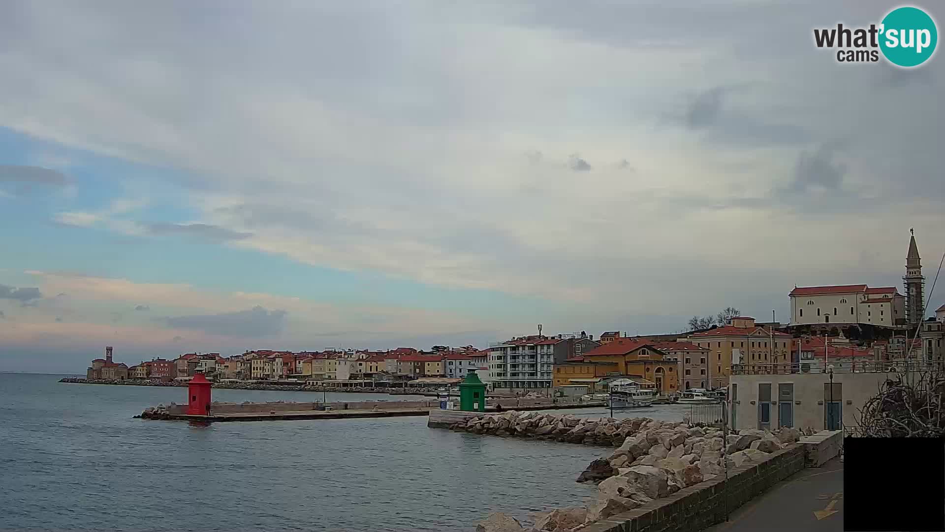 Pirano – vista verso la Punta e il “Mandrač”