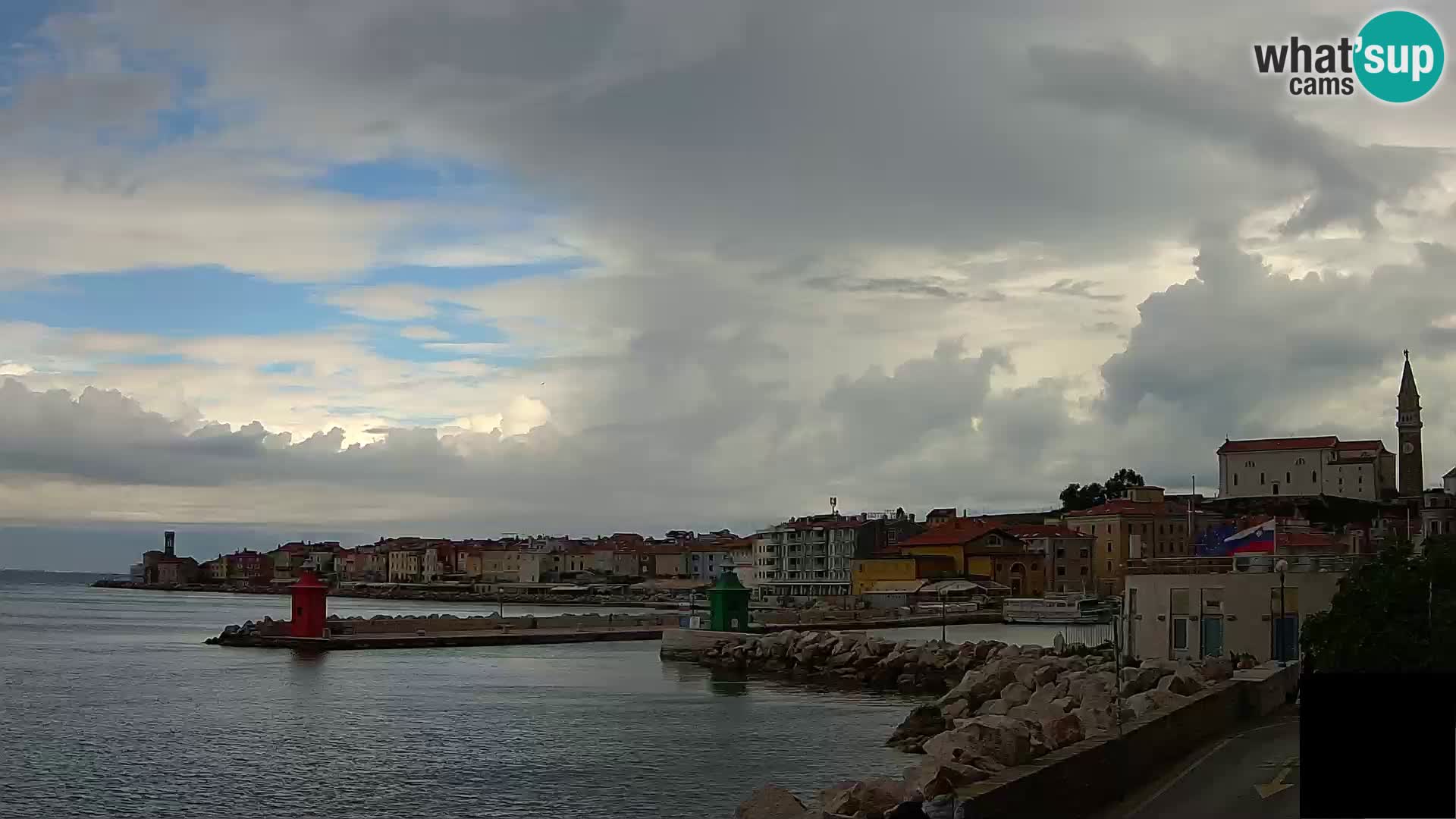 Pirano – vista verso la Punta e il “Mandrač”