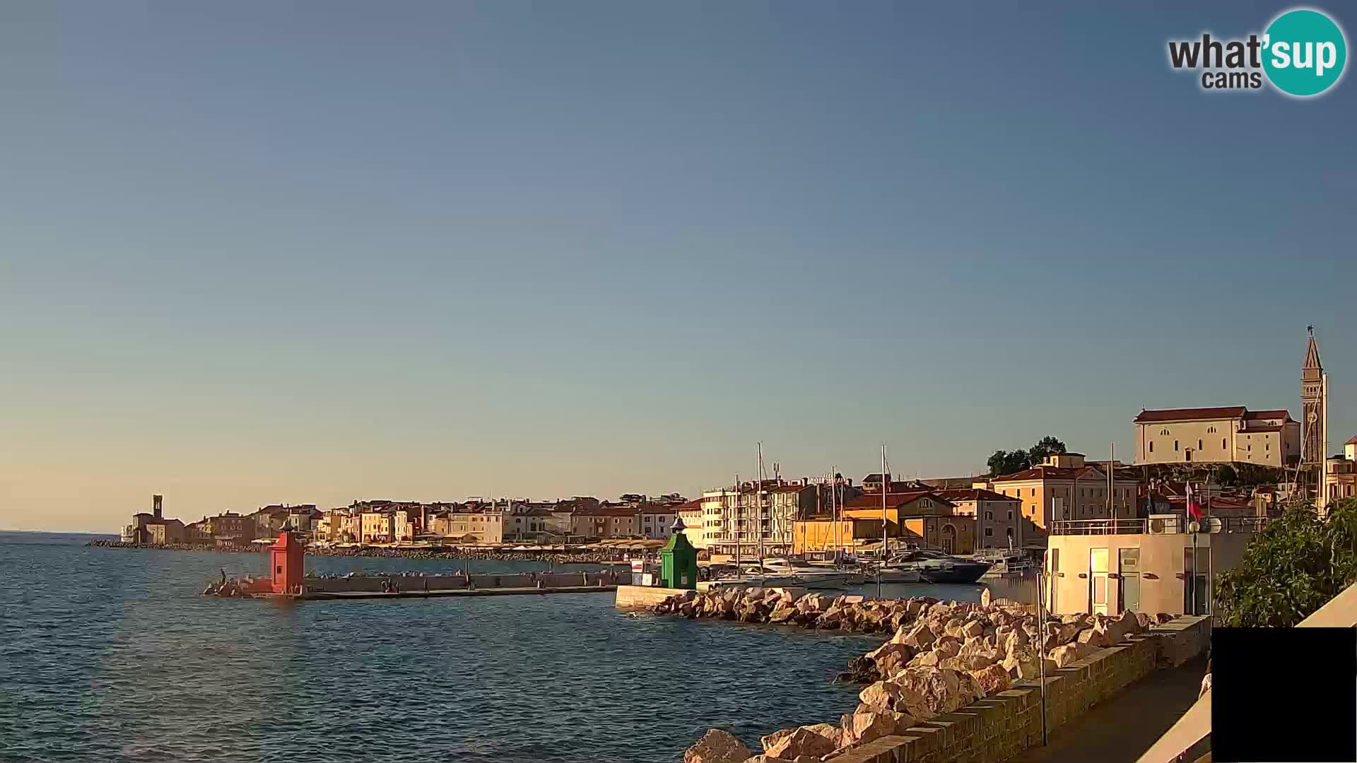 Pirano – vista verso la Punta e il “Mandrač”