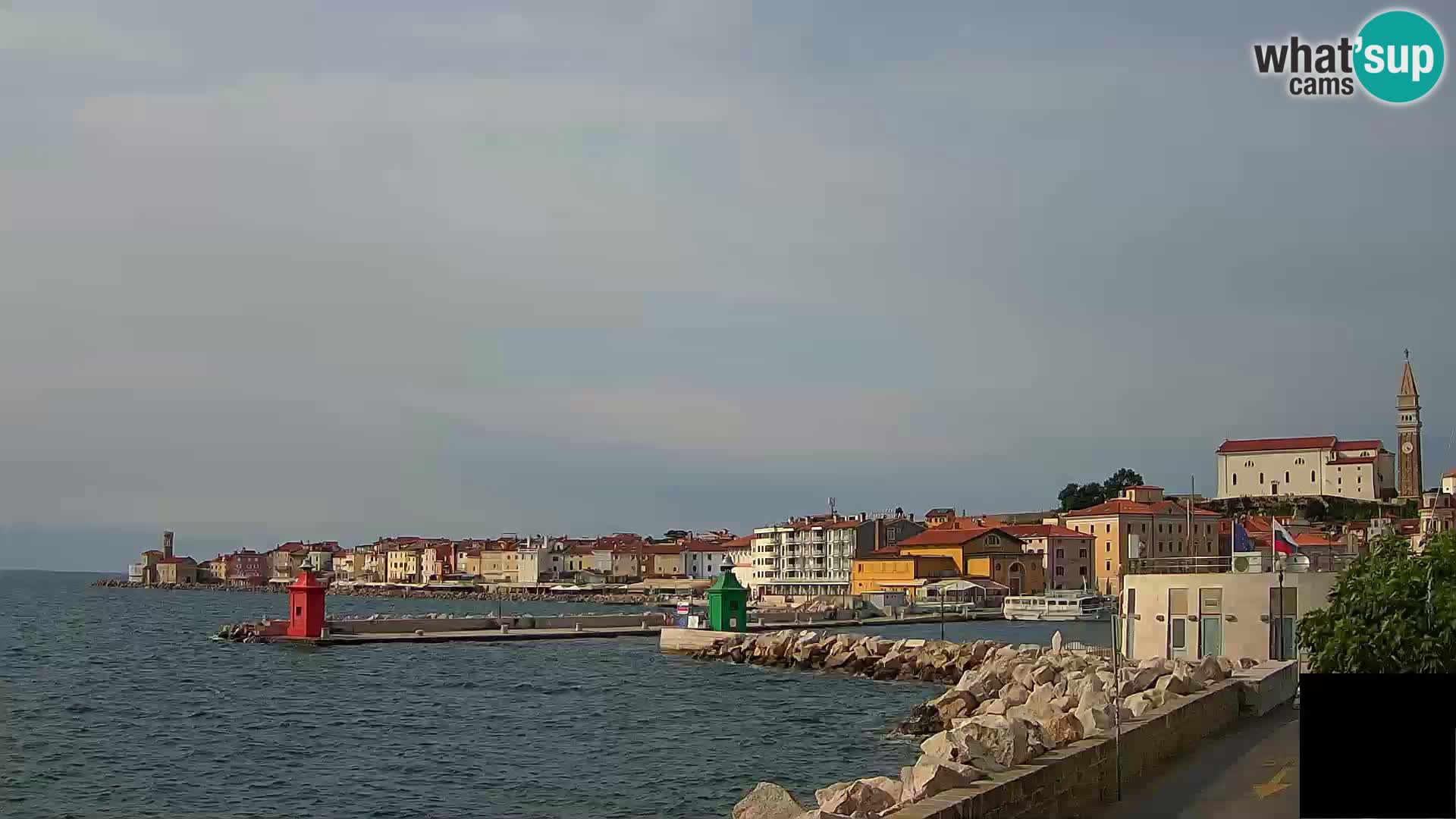 Pirano – vista verso la Punta e il “Mandrač”