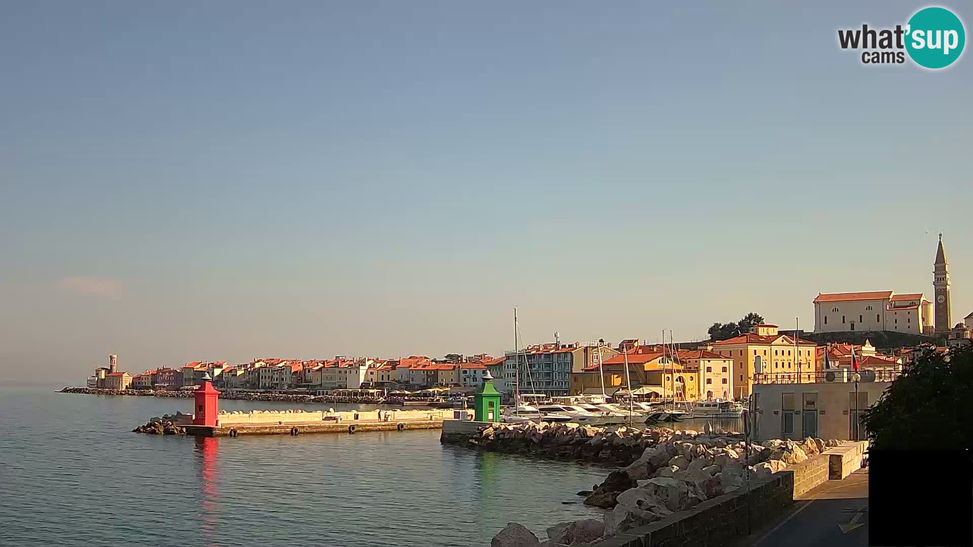 Pirano – vista verso la Punta e il “Mandrač”