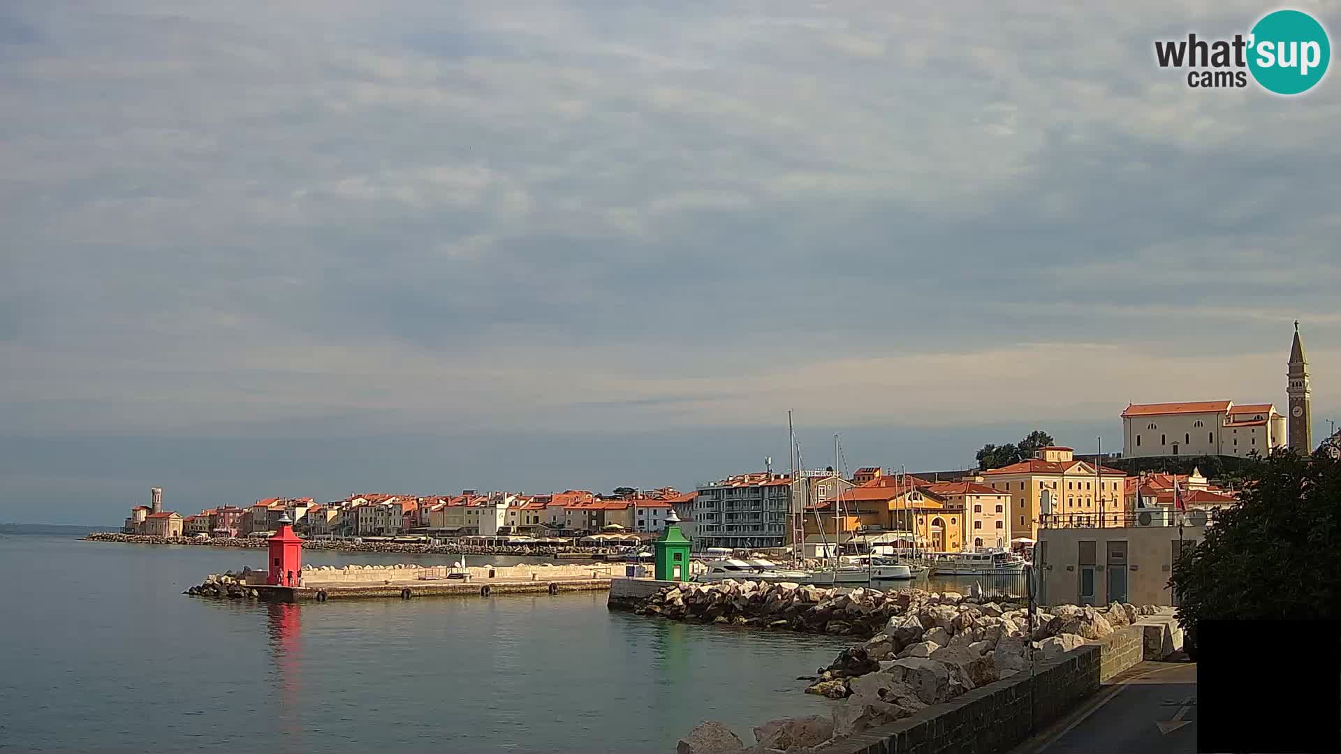 Pirano – vista verso la Punta e il “Mandrač”