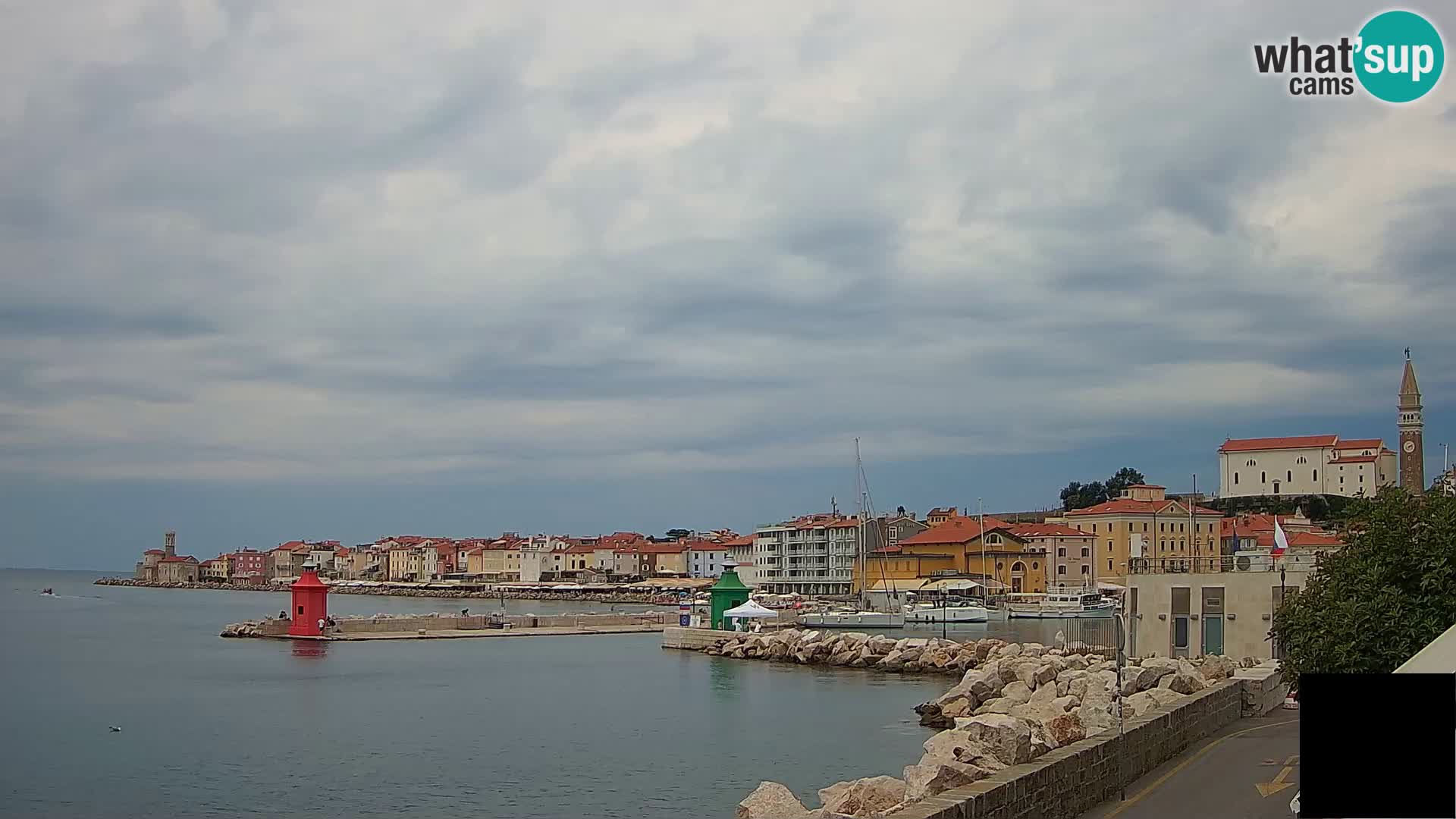 Pirano – vista verso la Punta e il “Mandrač”