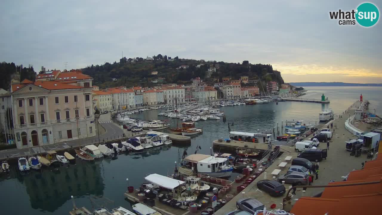 Cámara web en vivo desde Piran “Mandrač” – Increíble vista en vivo desde Villa Piranesi