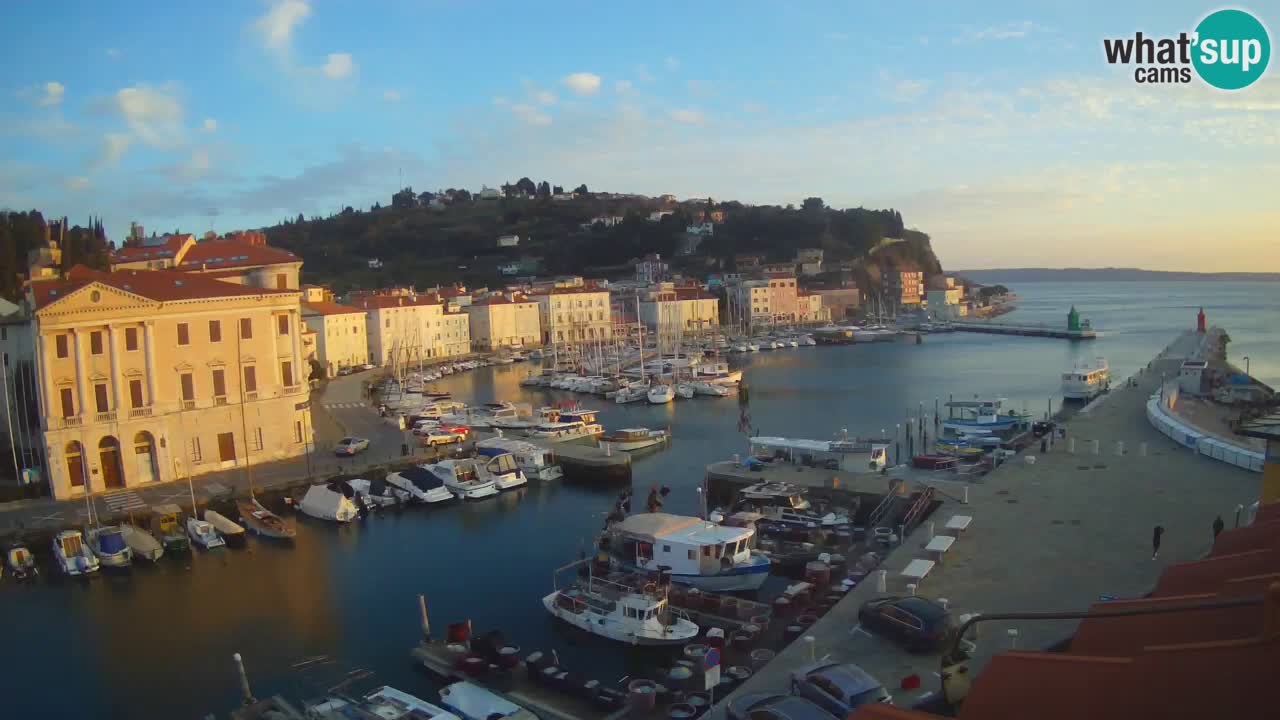 Cámara web en vivo desde Piran “Mandrač” – Increíble vista en vivo desde Villa Piranesi