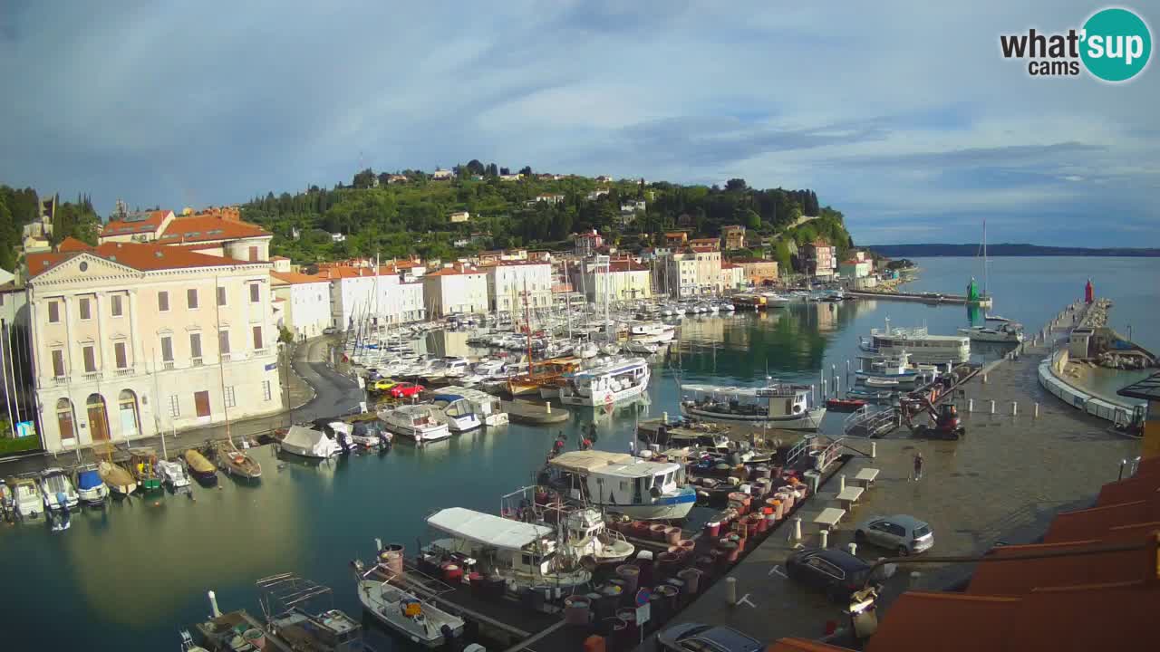 Live-Webcam aus Piran “Mandrač” – Erstaunliche Live-Ansicht von Villa Piranesi