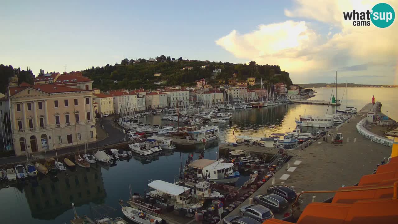 Live-Webcam aus Piran “Mandrač” – Erstaunliche Live-Ansicht von Villa Piranesi