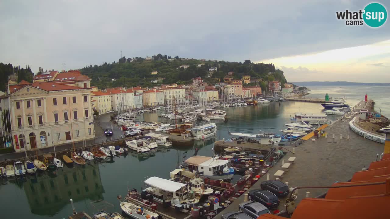Live-Webcam aus Piran “Mandrač” – Erstaunliche Live-Ansicht von Villa Piranesi