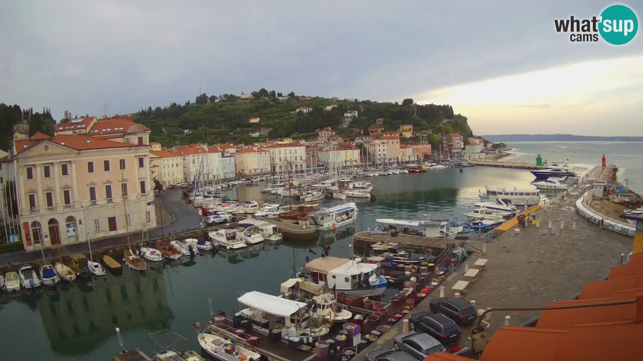 Live-Webcam aus Piran “Mandrač” – Erstaunliche Live-Ansicht von Villa Piranesi