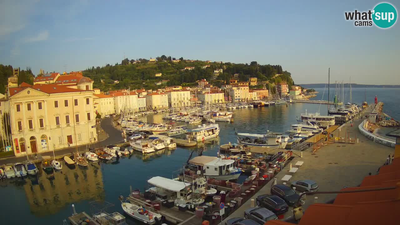 Live webcam from Piran “Mandrač” – Amazing live view from Villa Piranesi