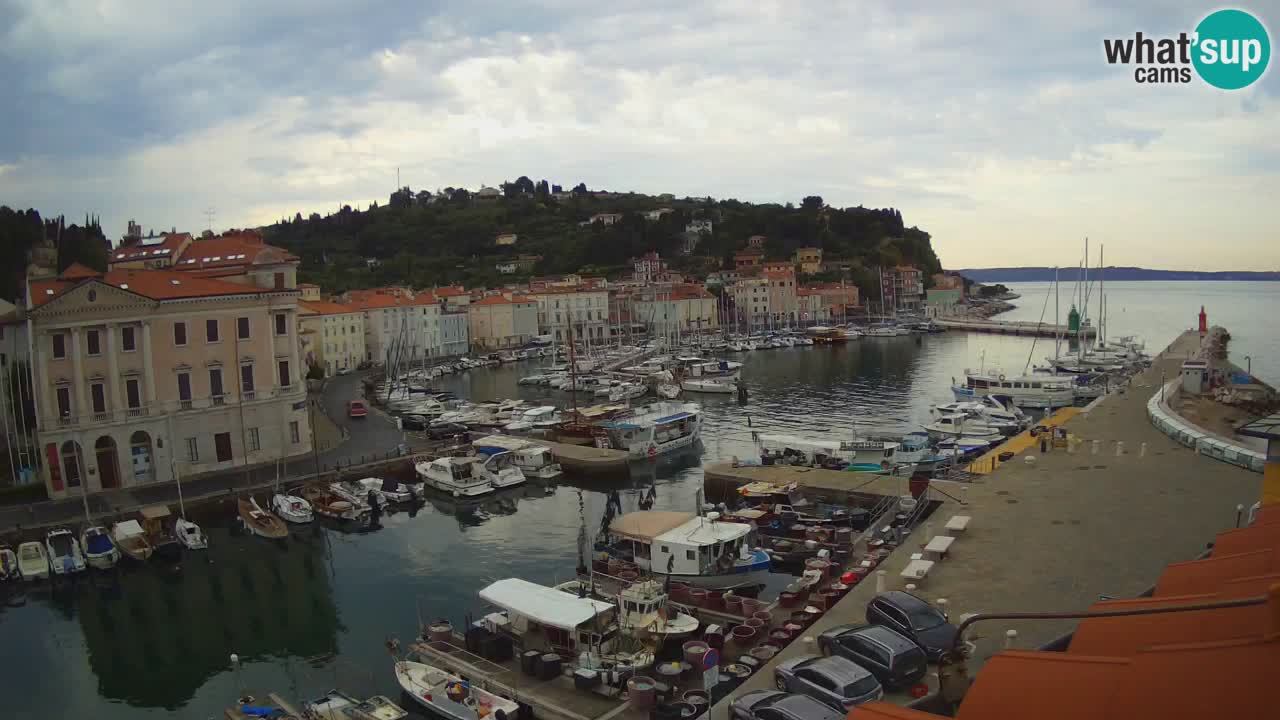 Live-Webcam aus Piran “Mandrač” – Erstaunliche Live-Ansicht von Villa Piranesi
