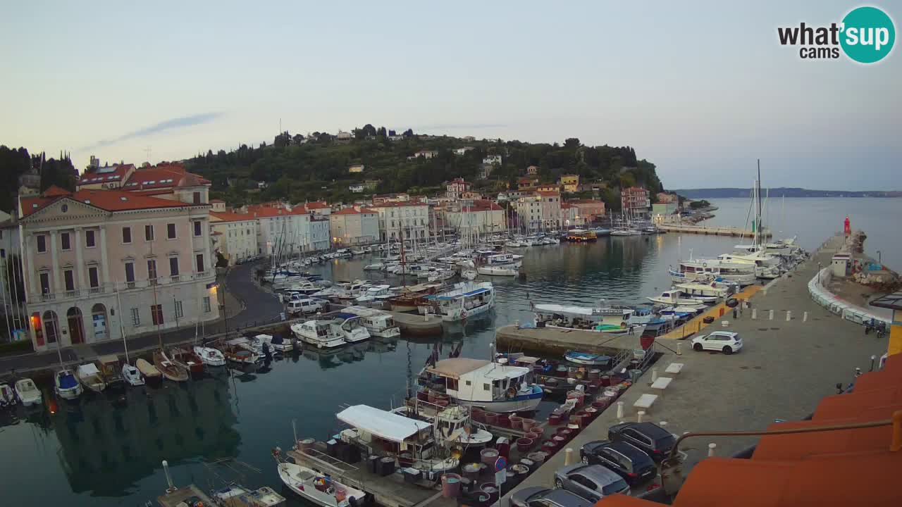 Cámara web en vivo desde Piran “Mandrač” – Increíble vista en vivo desde Villa Piranesi