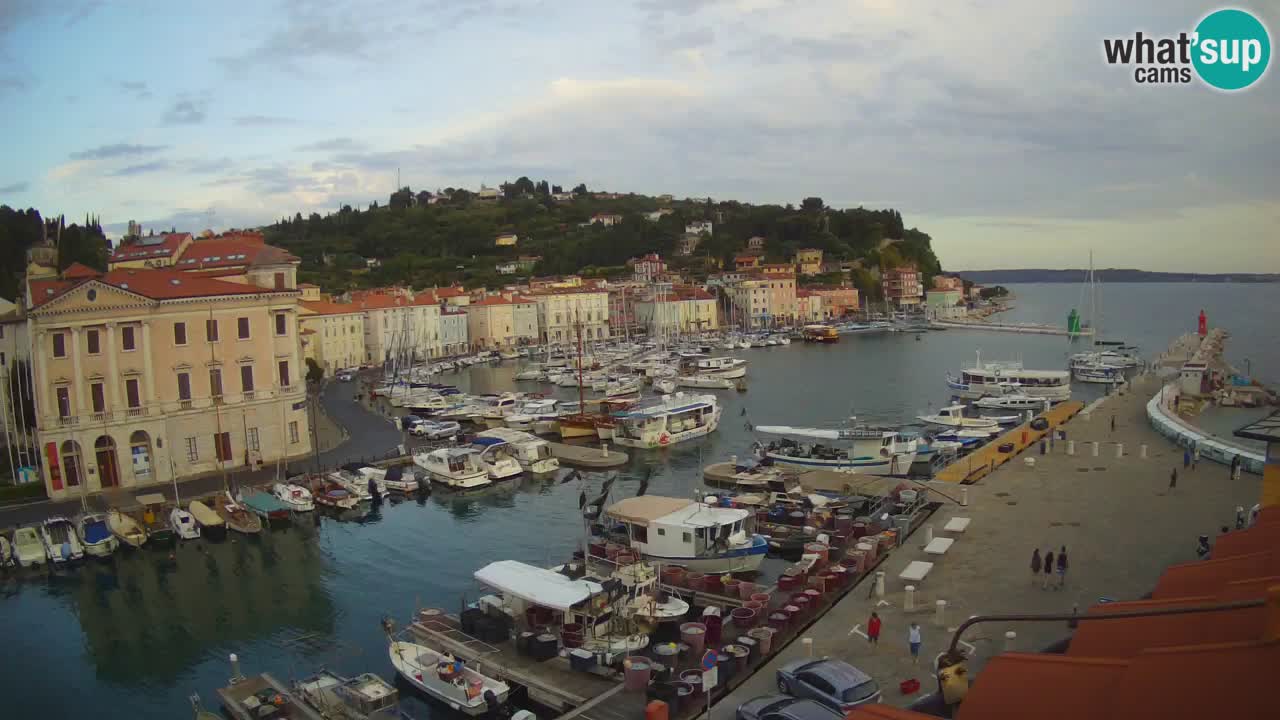 Cámara web en vivo desde Piran “Mandrač” – Increíble vista en vivo desde Villa Piranesi