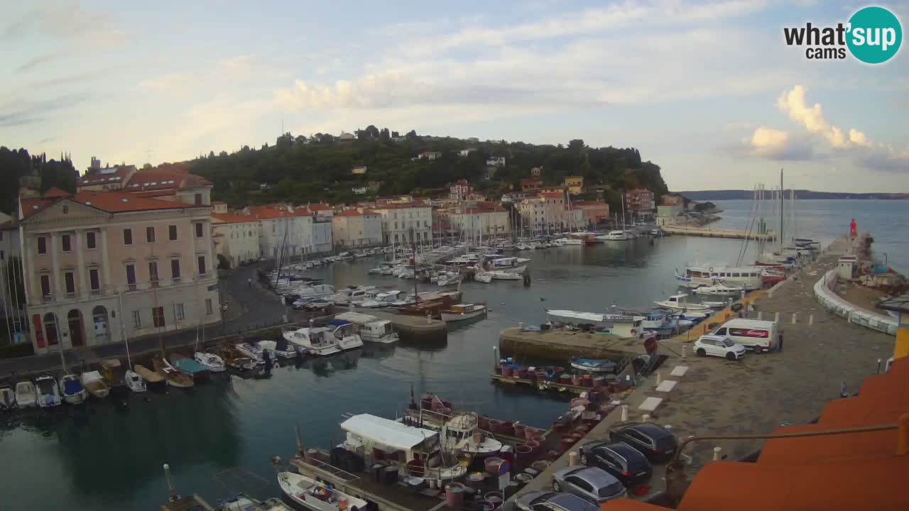 Live-Webcam aus Piran “Mandrač” – Erstaunliche Live-Ansicht von Villa Piranesi