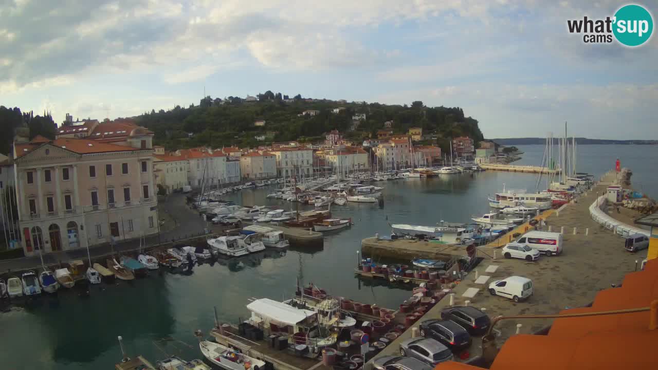 Live-Webcam aus Piran “Mandrač” – Erstaunliche Live-Ansicht von Villa Piranesi