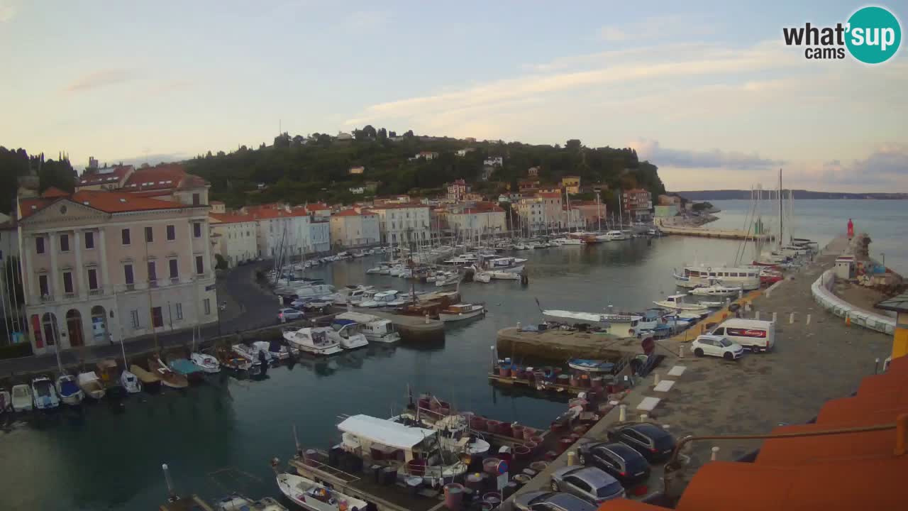 Live-Webcam aus Piran “Mandrač” – Erstaunliche Live-Ansicht von Villa Piranesi