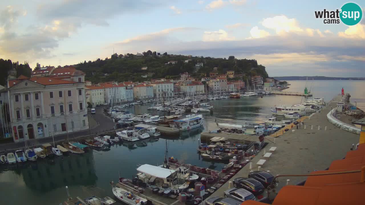 Cámara web en vivo desde Piran “Mandrač” – Increíble vista en vivo desde Villa Piranesi