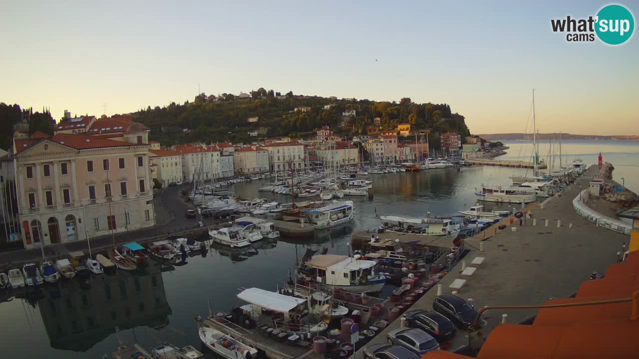 Cámara web en vivo desde Piran “Mandrač” – Increíble vista en vivo desde Villa Piranesi