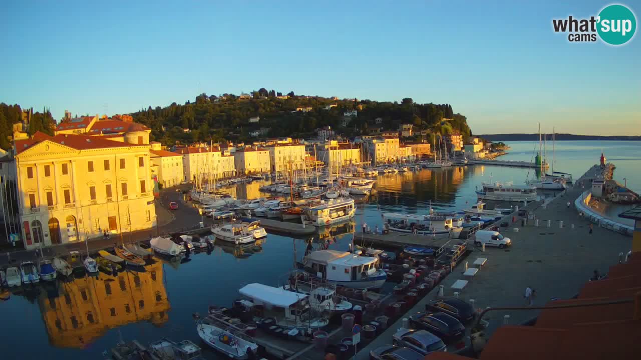 Live-Webcam aus Piran “Mandrač” – Erstaunliche Live-Ansicht von Villa Piranesi