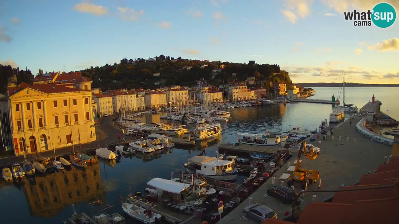 Live-Webcam aus Piran “Mandrač” – Erstaunliche Live-Ansicht von Villa Piranesi