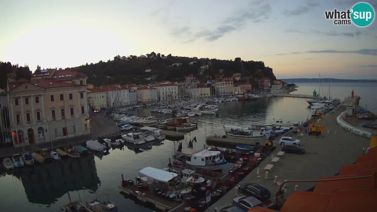 Cámara web en vivo desde Piran “Mandrač” – Increíble vista en vivo desde Villa Piranesi