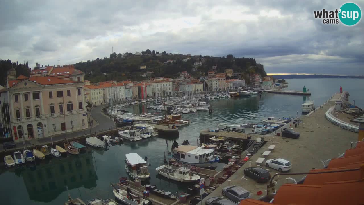 Live-Webcam aus Piran “Mandrač” – Erstaunliche Live-Ansicht von Villa Piranesi