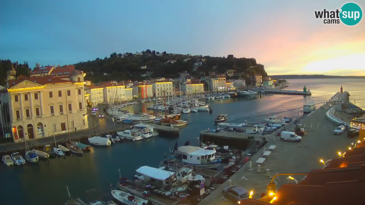 Live webcam da Pirano “Mandrač” – Splendida vista live da Villa Piranesi