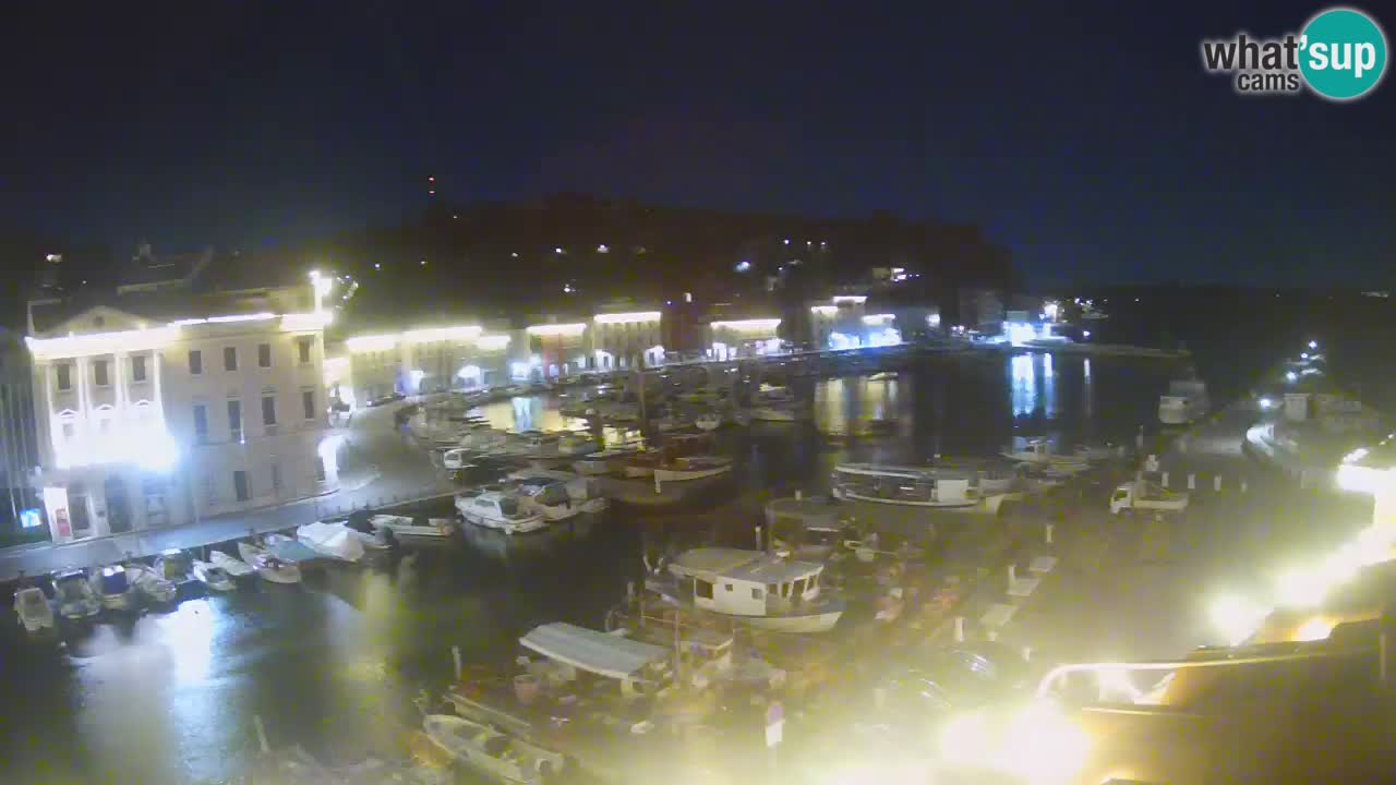 Webcam en direct de Piran “Mandrač” – Incroyable vue en direct de la Villa Piranesi