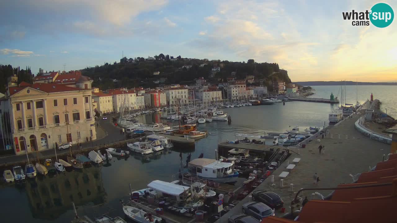 Live-Webcam aus Piran “Mandrač” – Erstaunliche Live-Ansicht von Villa Piranesi