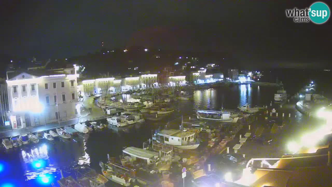 Live-Webcam aus Piran “Mandrač” – Erstaunliche Live-Ansicht von Villa Piranesi