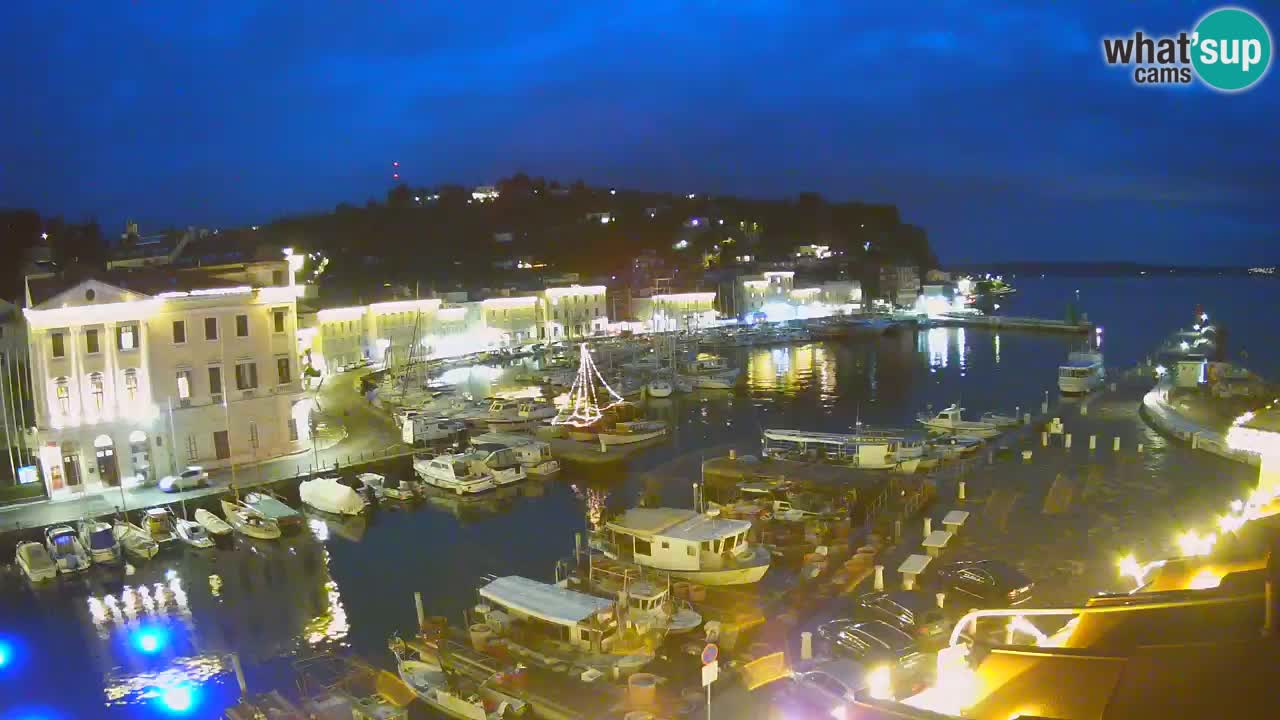 Webcam en direct de Piran “Mandrač” – Incroyable vue en direct de la Villa Piranesi