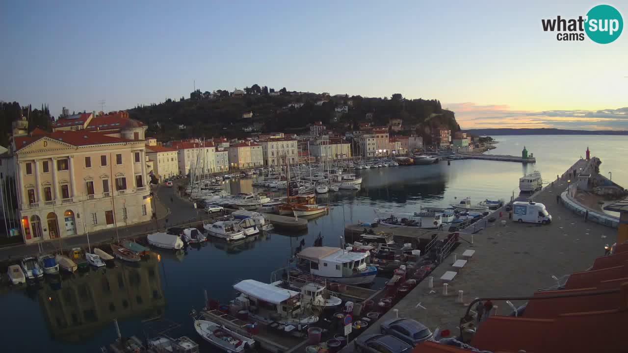 Live webcam da Pirano “Mandrač” – Splendida vista live da Villa Piranesi