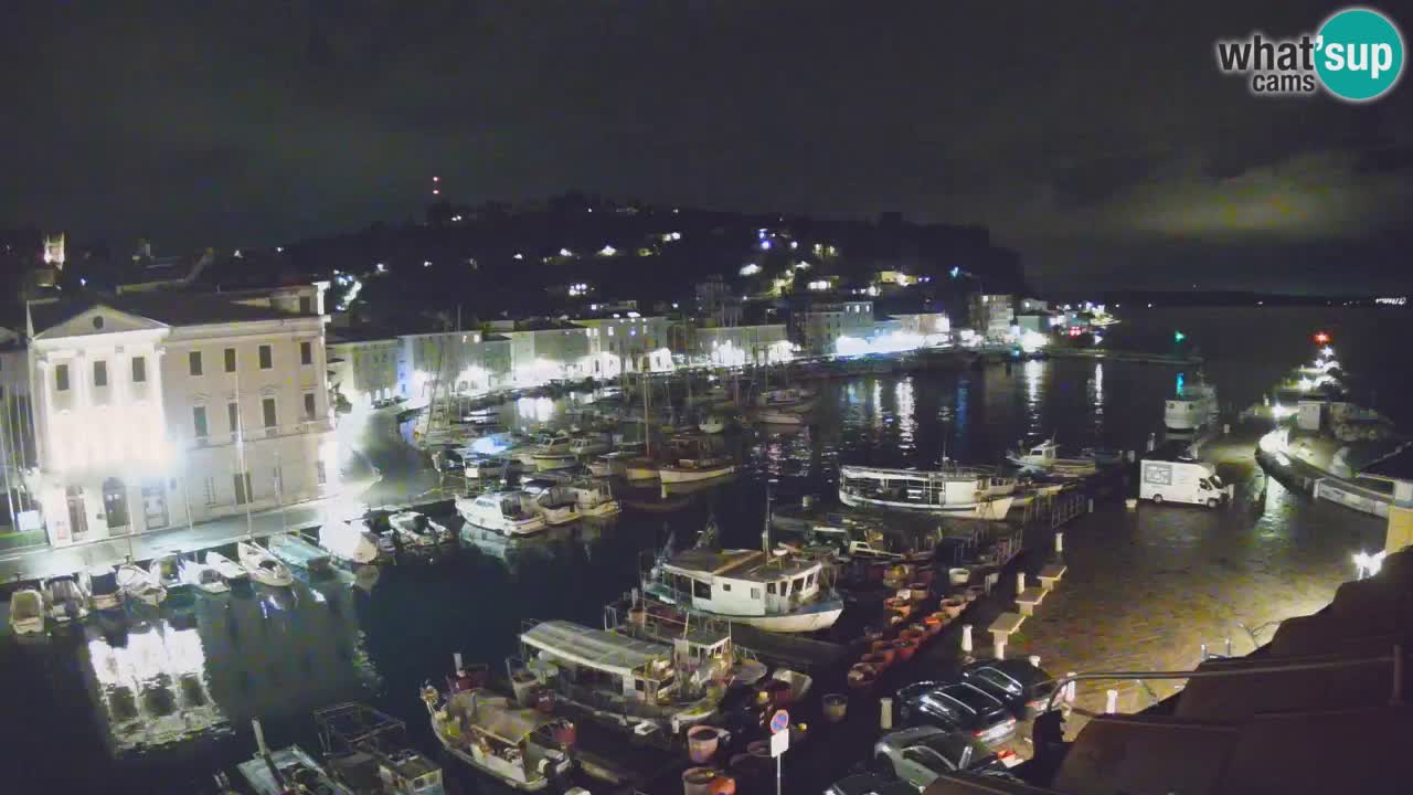 Webcam en direct de Piran “Mandrač” – Incroyable vue en direct de la Villa Piranesi