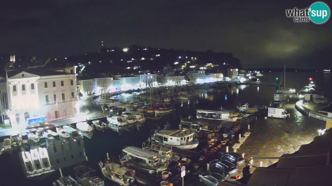 Webcam en direct de Piran “Mandrač” – Incroyable vue en direct de la Villa Piranesi