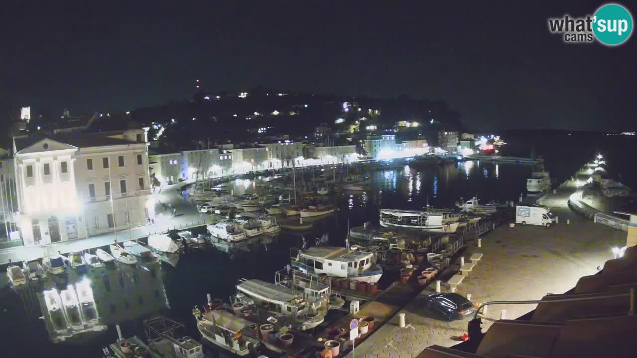 Webcam en direct de Piran “Mandrač” – Incroyable vue en direct de la Villa Piranesi