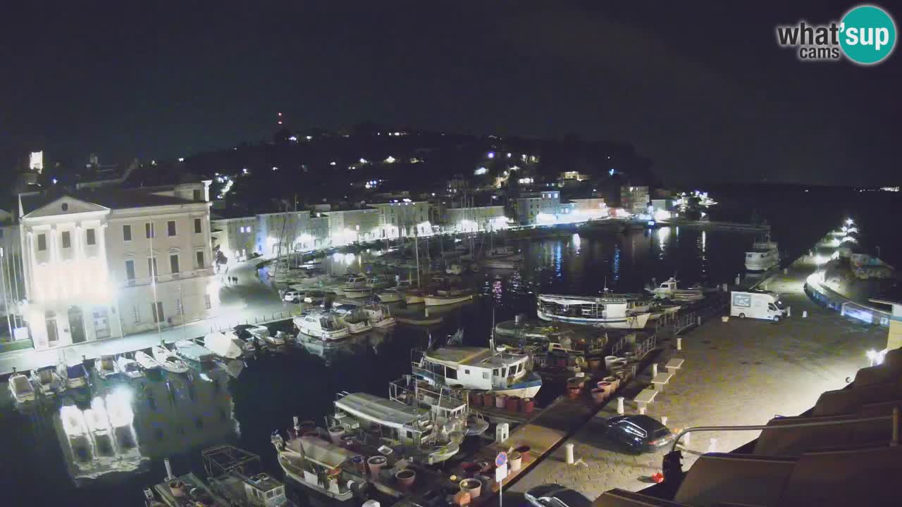 Webcam en direct de Piran “Mandrač” – Incroyable vue en direct de la Villa Piranesi
