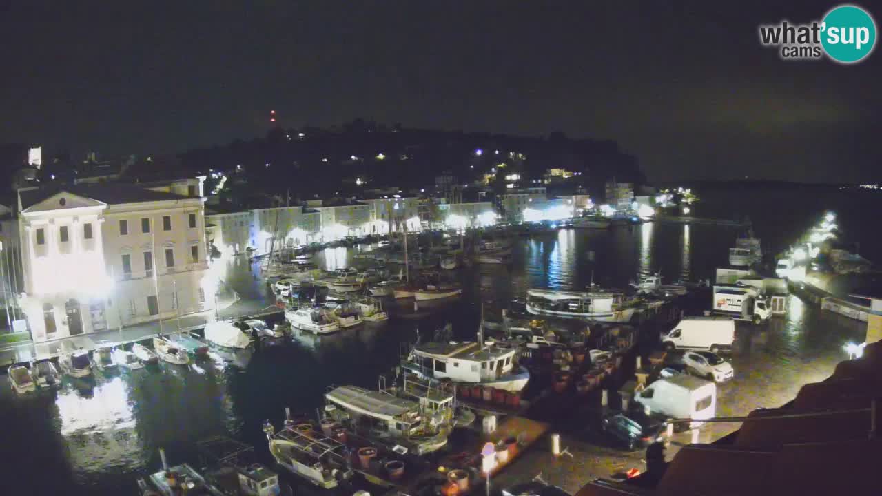 Webcam en direct de Piran “Mandrač” – Incroyable vue en direct de la Villa Piranesi