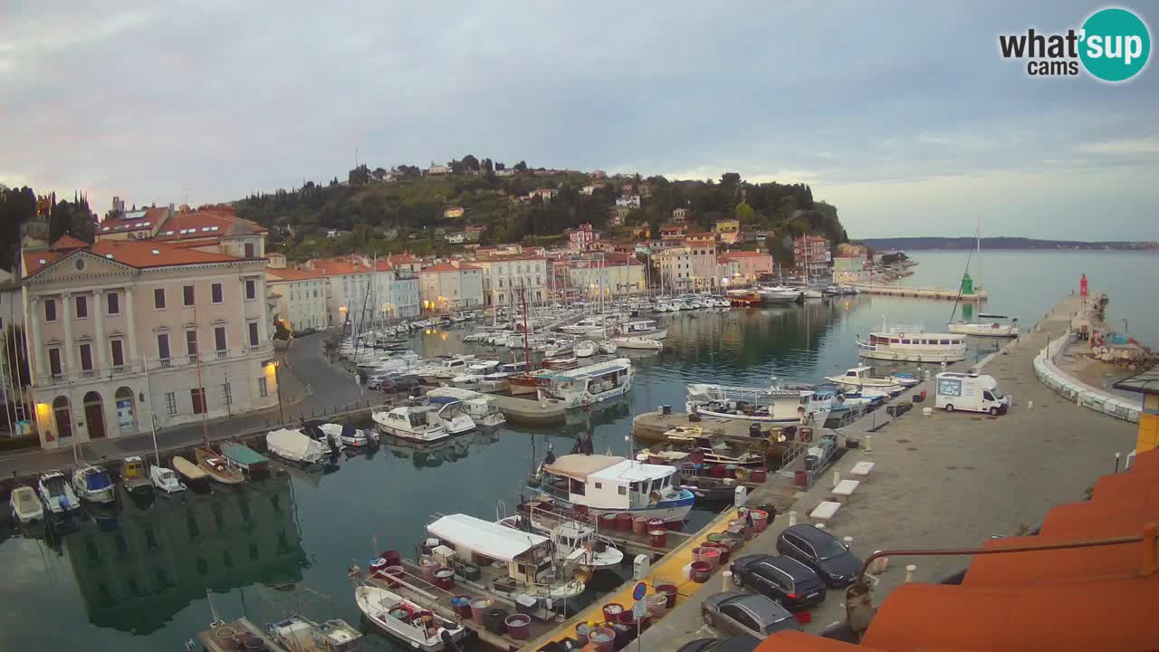 Live-Webcam aus Piran “Mandrač” – Erstaunliche Live-Ansicht von Villa Piranesi