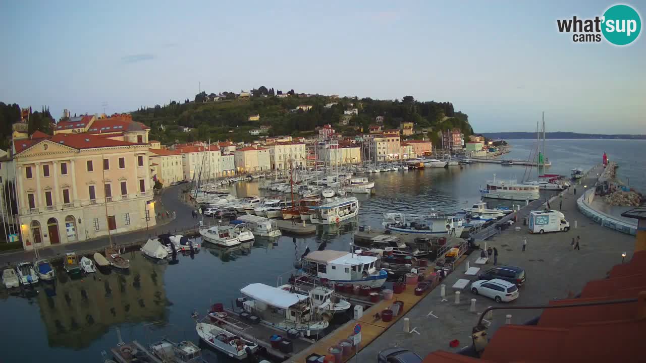 Cámara web en vivo desde Piran “Mandrač” – Increíble vista en vivo desde Villa Piranesi