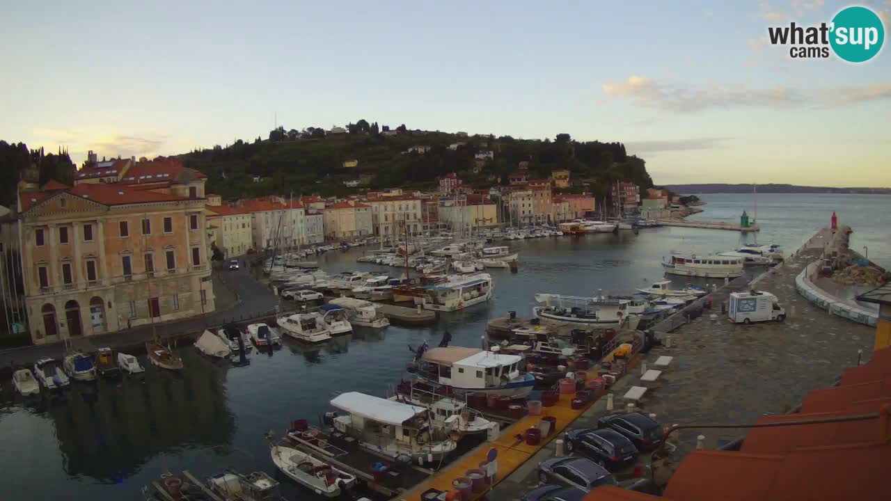 Cámara web en vivo desde Piran “Mandrač” – Increíble vista en vivo desde Villa Piranesi